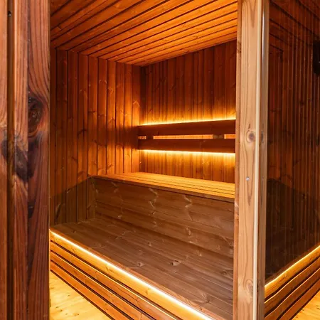 Ξενοδοχείο με διαμερίσματα Delta