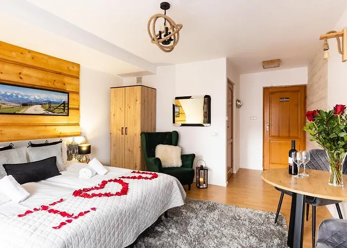 Aparthotel Delta Zakopane 3* Закопане