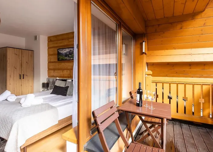 Hotel apartamentowy Delta