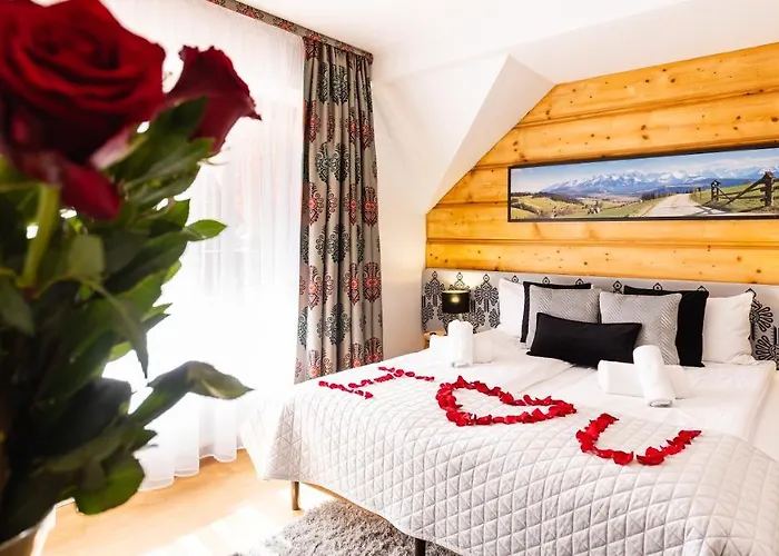 Hotel apartamentowy Delta 3*