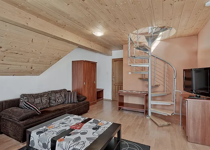 Hotel apartamentowy Delta 3*